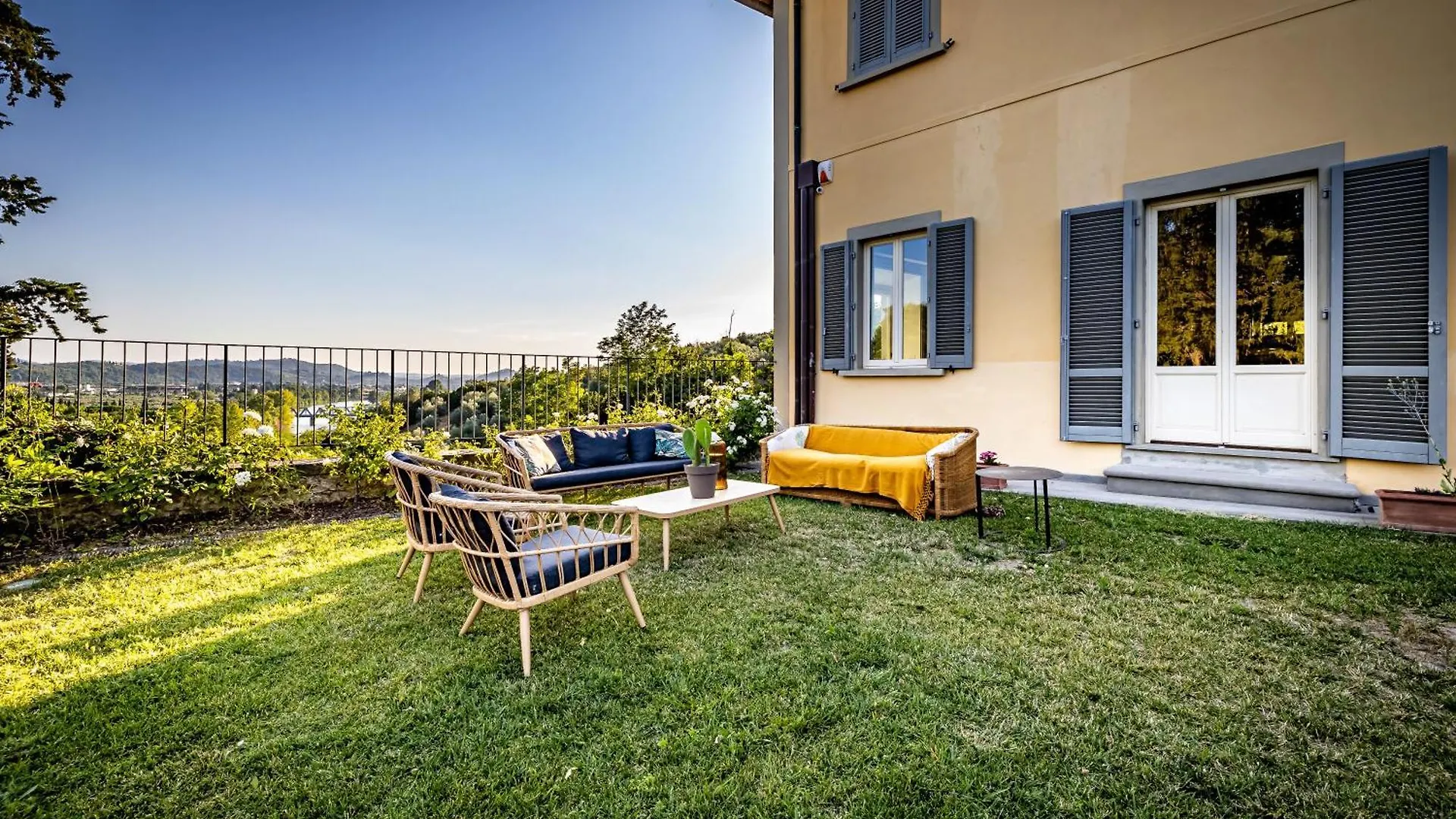 Luxury Villa Tolomei Gucci With Spa San Jacopo al Girone Lantställe