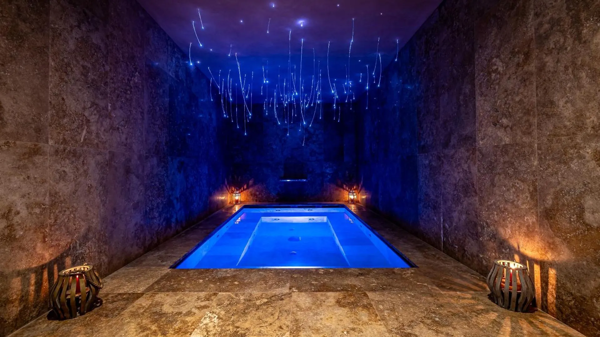 Luxury Villa Tolomei Gucci With Spa San Jacopo al Girone 0*,