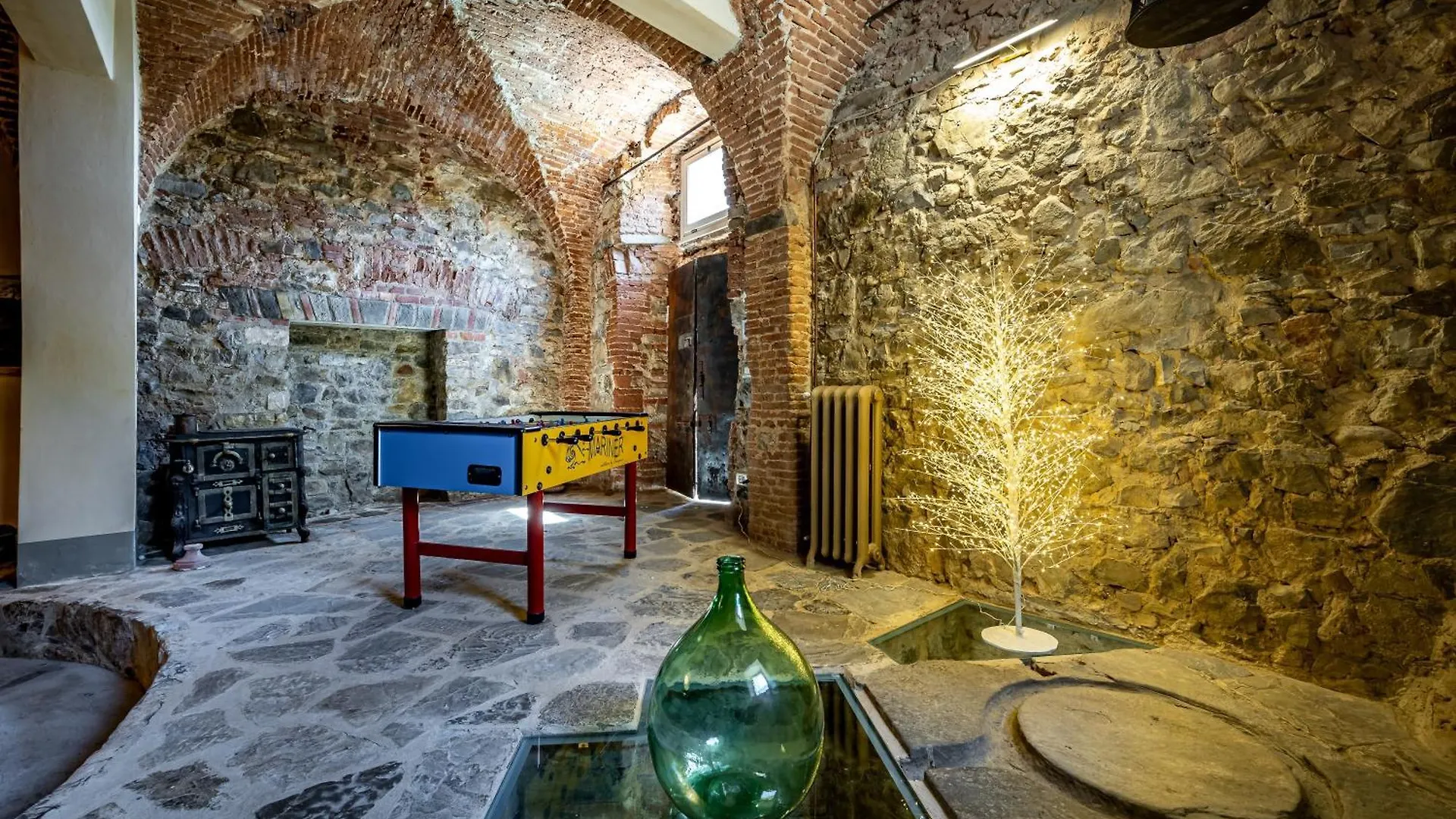 Luxury Villa Tolomei Gucci With Spa San Jacopo al Girone 0*,