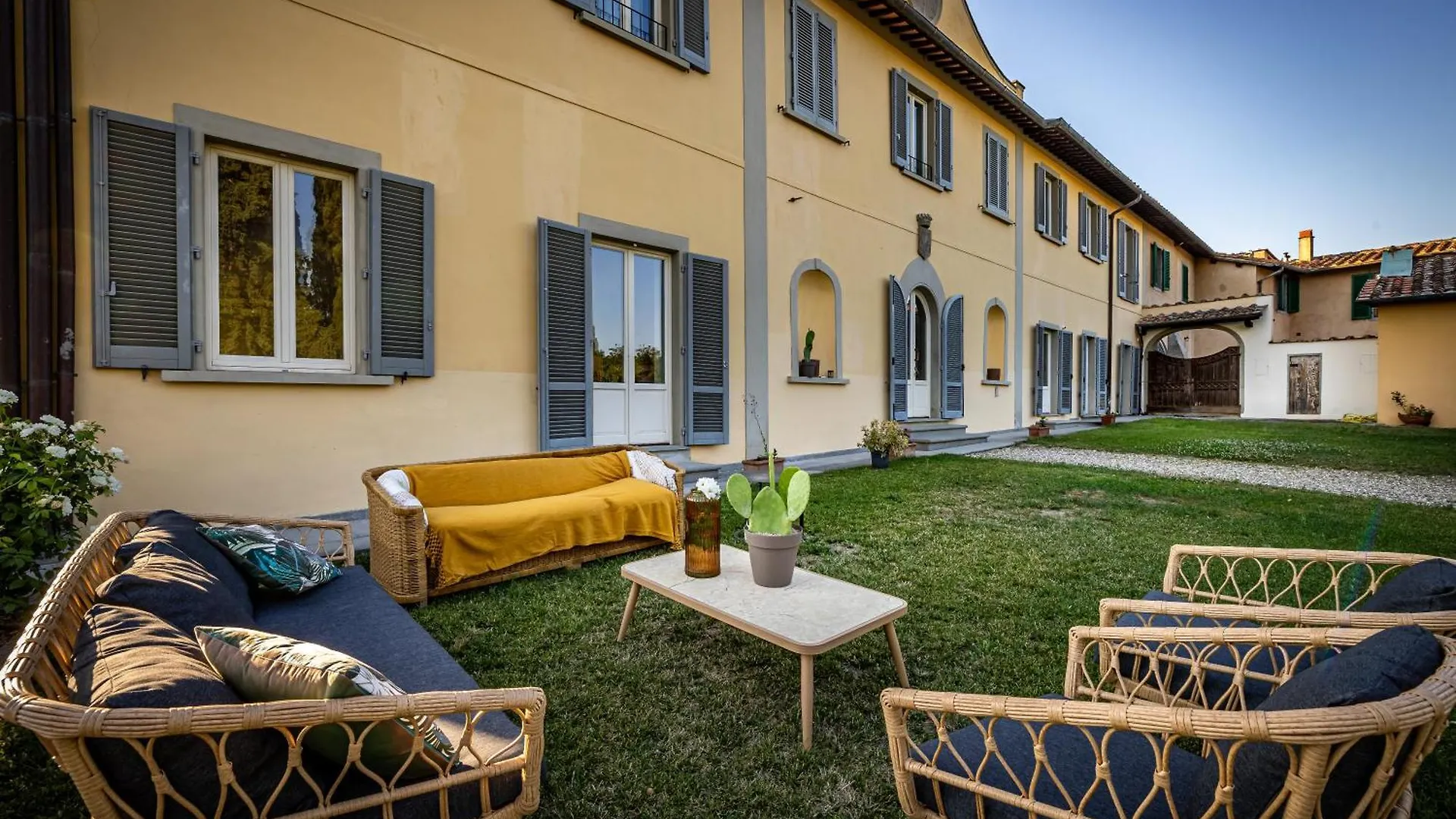 Luxury Villa Tolomei Gucci With Spa San Jacopo al Girone 0*,  Włochy